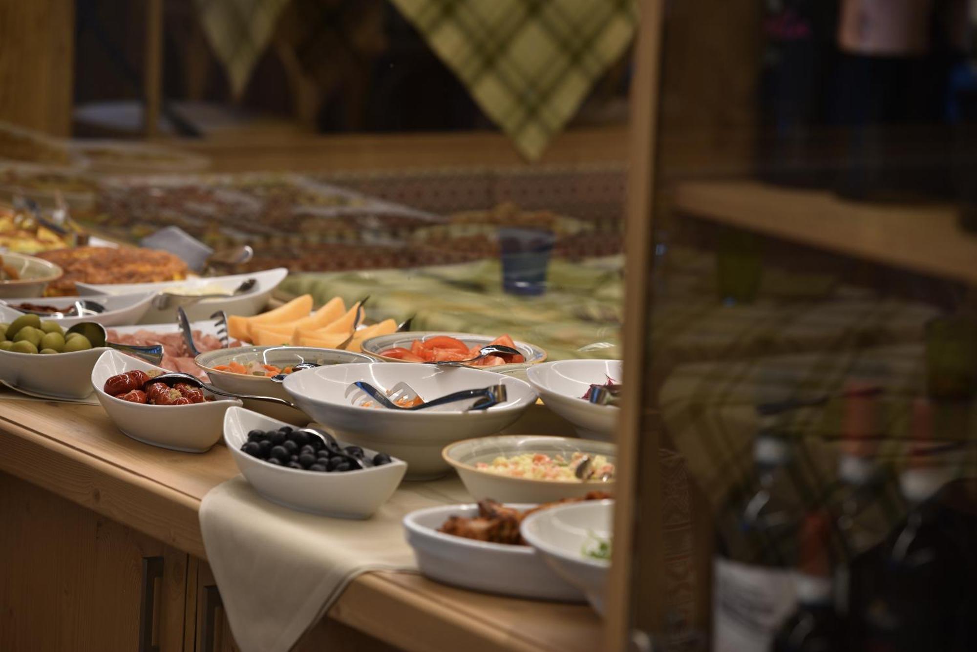 Hotel Galli'S - Centro Livigno Buitenkant foto
